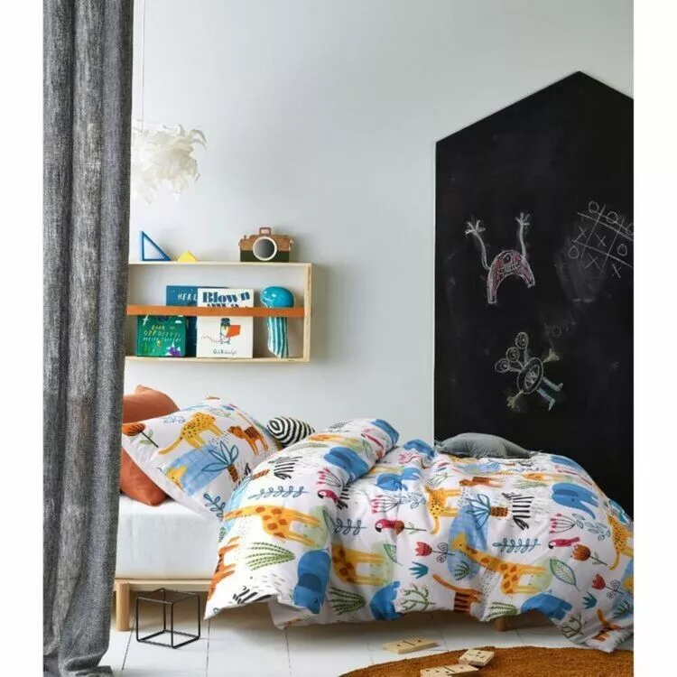 Happy Kids Little Jungle Glow In The Dark Quilt Cover Set Multicoloured 3 Happy Kids Little Jungle Glow In The Dark Quilt Cover Set Multicoloured