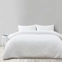 Soren Clipped Clarity Quilt Cover Set White -Bed Linen store BP643447001 white 2