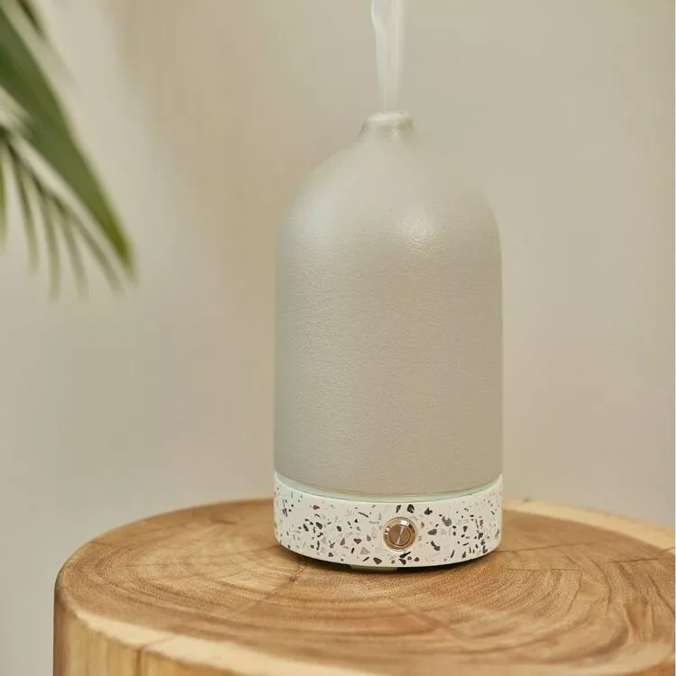 Ellia Pure Aroma Diffuser Ceramic & Terrazzo Grey 5 Ellia Pure Aroma Diffuser Ceramic & Terrazzo Grey - Image 3